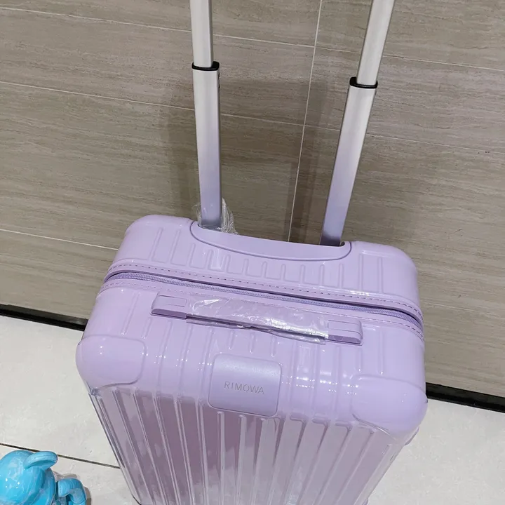 スーパーコピー リモワ スーツケース