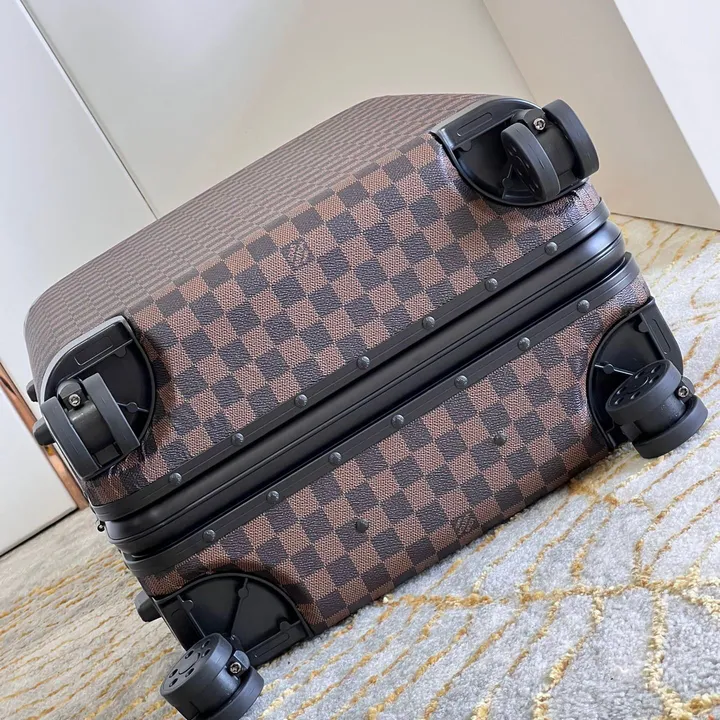 スーパーコピー ルイヴィトン スーツケース