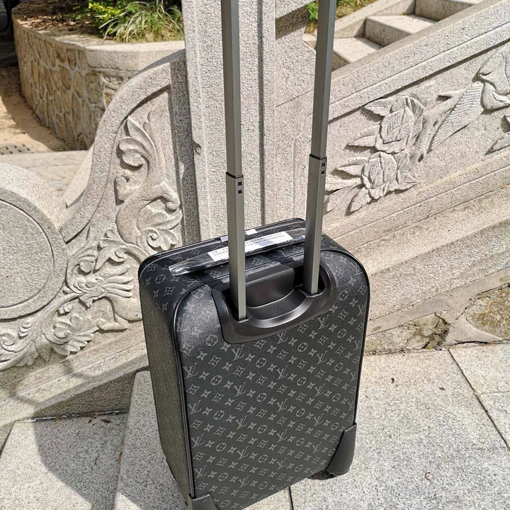 スーパーコピー ルイヴィトン スーツケース