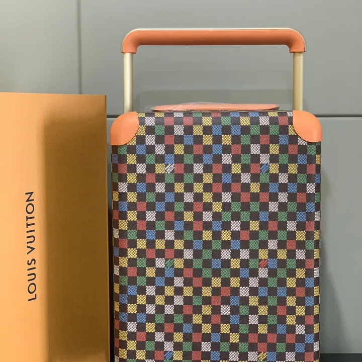 スーパーコピー ルイヴィトン スーツケース