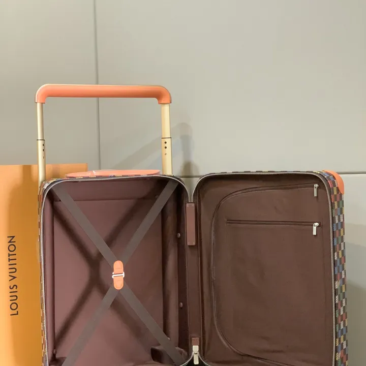 スーパーコピー ルイヴィトン スーツケース