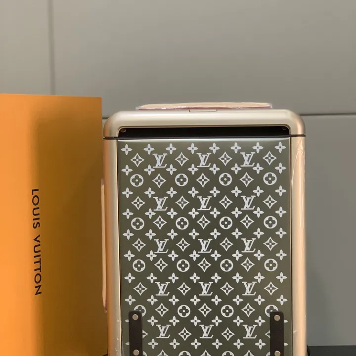 スーパーコピー ルイヴィトン スーツケース