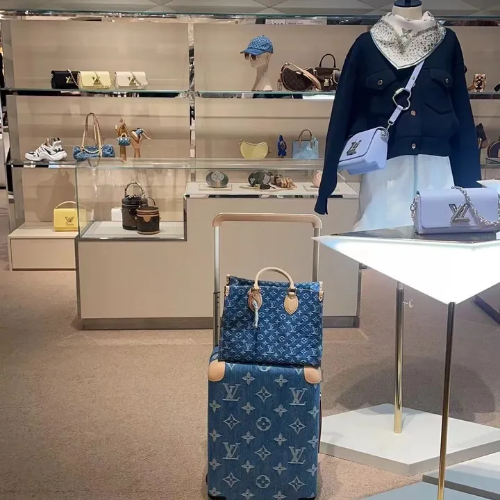 スーパーコピー ルイヴィトン スーツケース