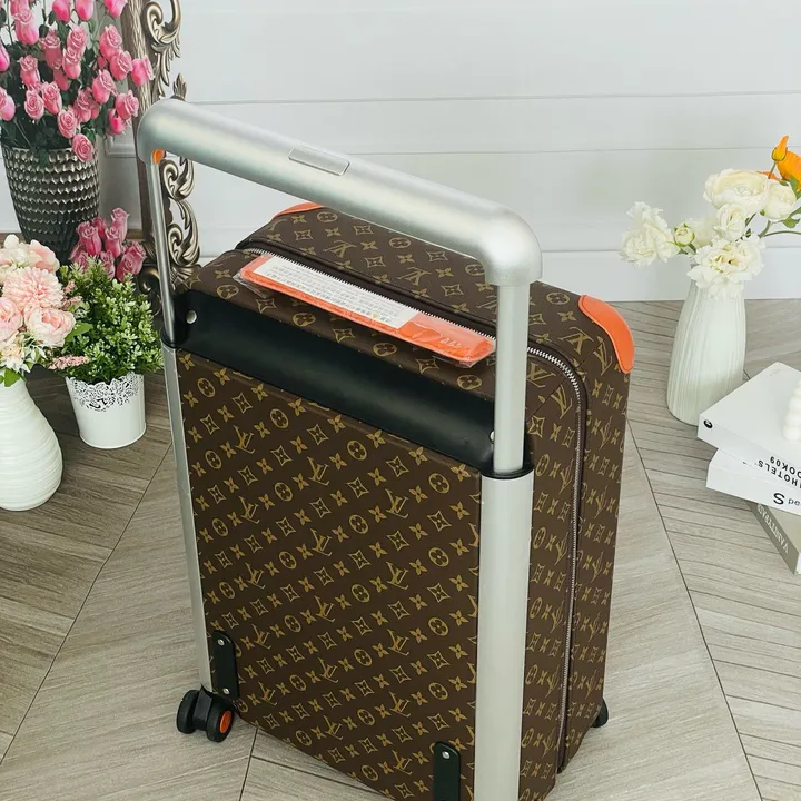 スーパーコピー ルイヴィトン スーツケース