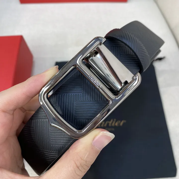 スーパーコピー カルティエ ベルト