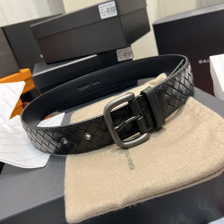 スーパーコピー ボッテガ ヴェネタ ベルト