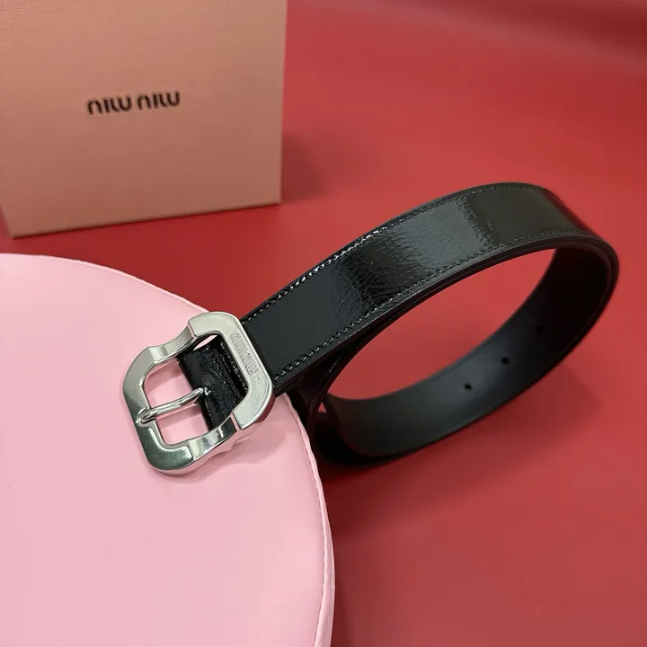 スーパーコピー ミュウミュウ ベルト