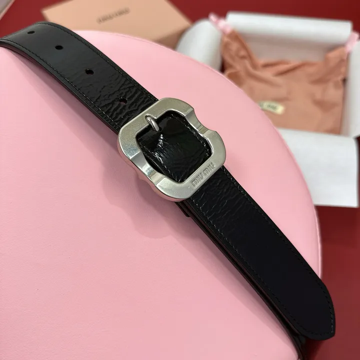 スーパーコピー ミュウミュウ ベルト