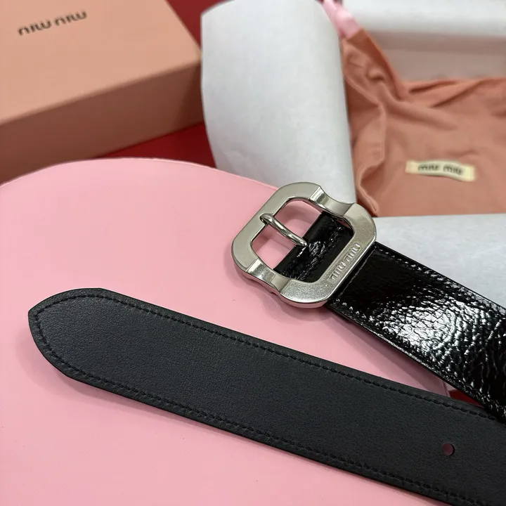 スーパーコピー ミュウミュウ ベルト