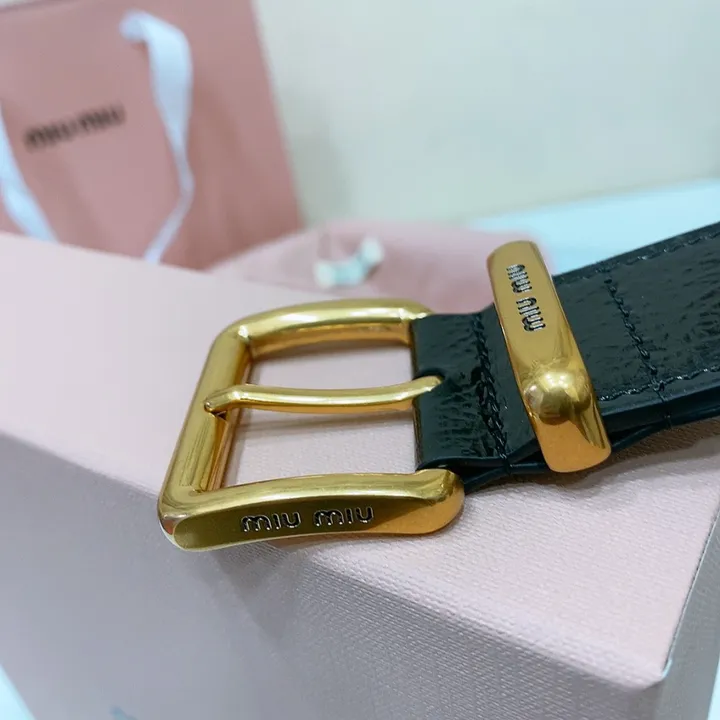 スーパーコピー ミュウミュウ ベルト