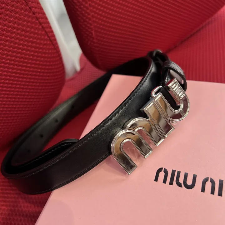 スーパーコピー ミュウミュウ ベルト