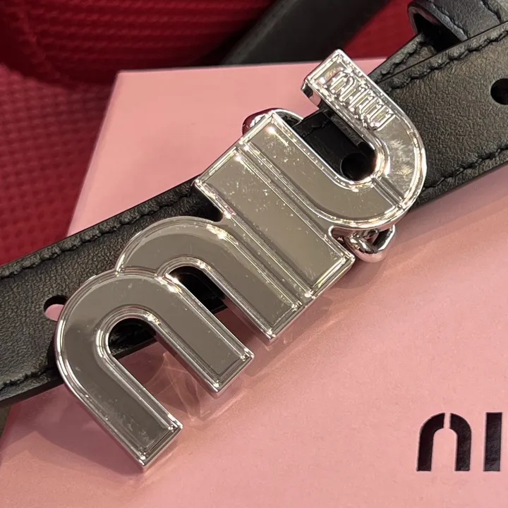 スーパーコピー ミュウミュウ ベルト