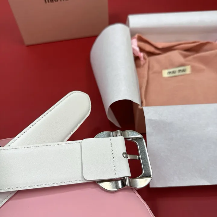 スーパーコピー ミュウミュウ ベルト