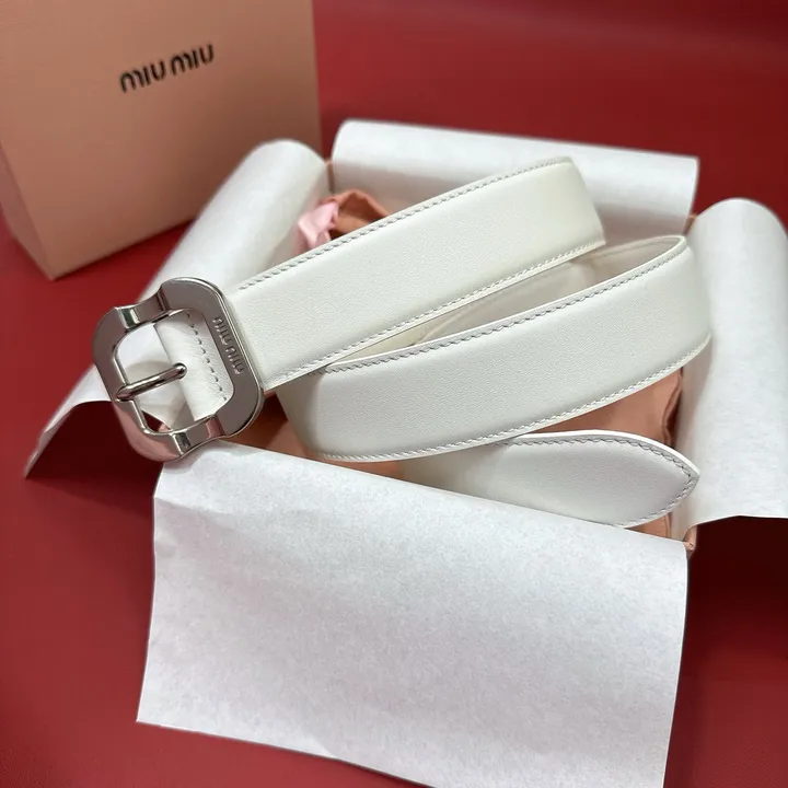 スーパーコピー ミュウミュウ ベルト