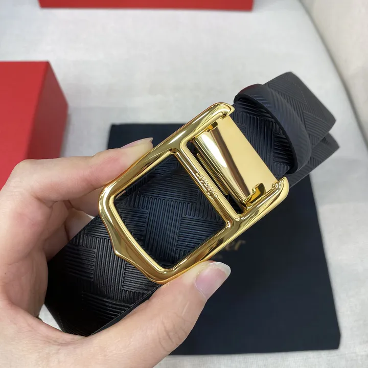 スーパーコピー カルティエ ベルト