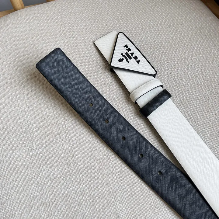 スーパーコピー プラダ ベルト