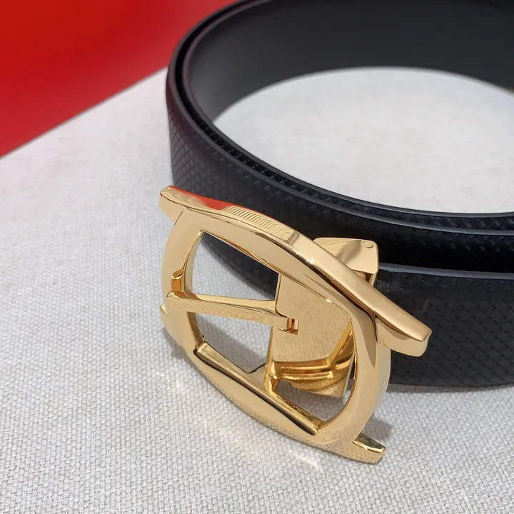 スーパーコピー カルティエ ベルト