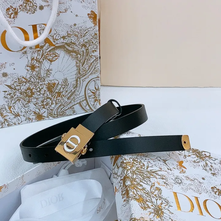 スーパーコピー ディオール ベルト