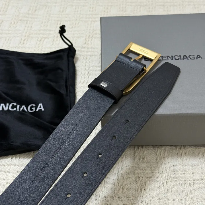 スーパーコピー バレンシアガ ベルト