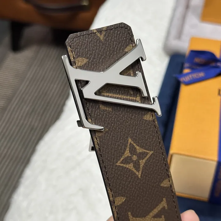 スーパーコピー ルイヴィトン ベルト