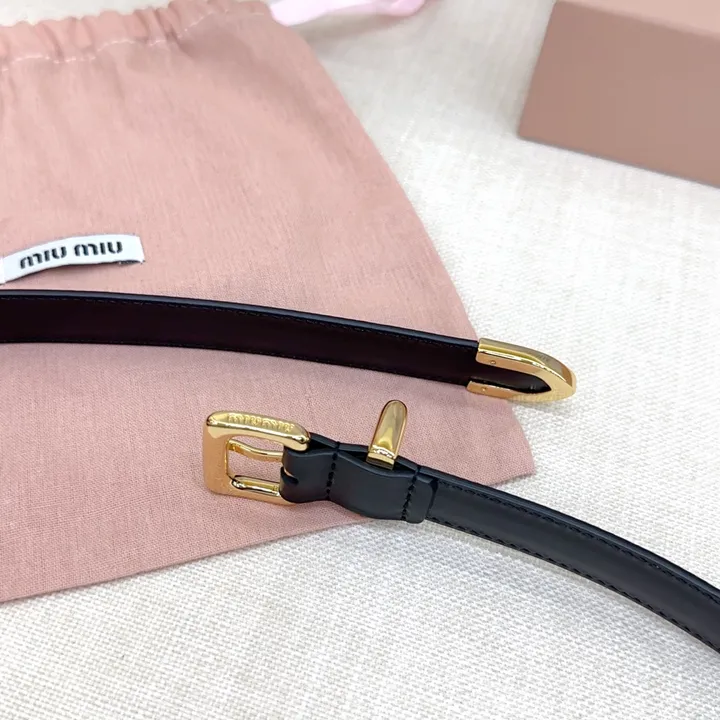 スーパーコピー ミュウミュウ ベルト