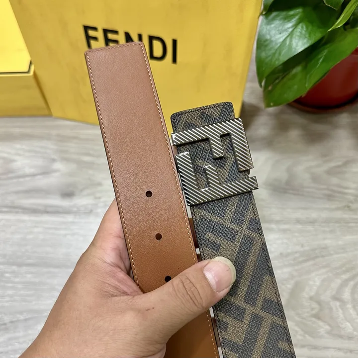 スーパーコピー フェンディ ベルト