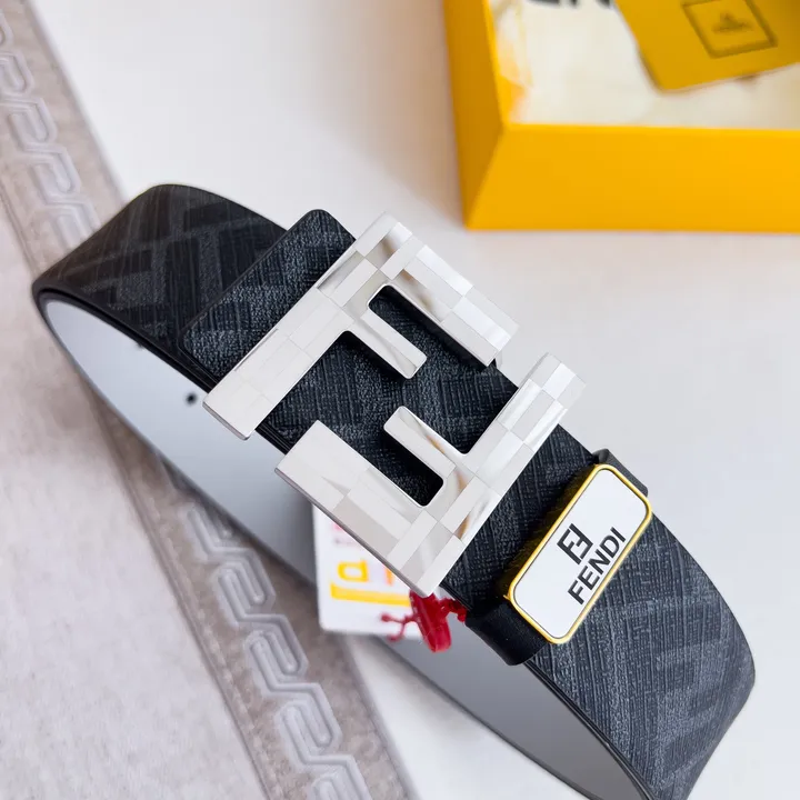 スーパーコピー フェンディ ベルト