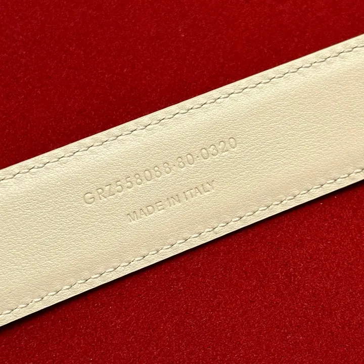 スーパーコピー イブサンローラン ベルト