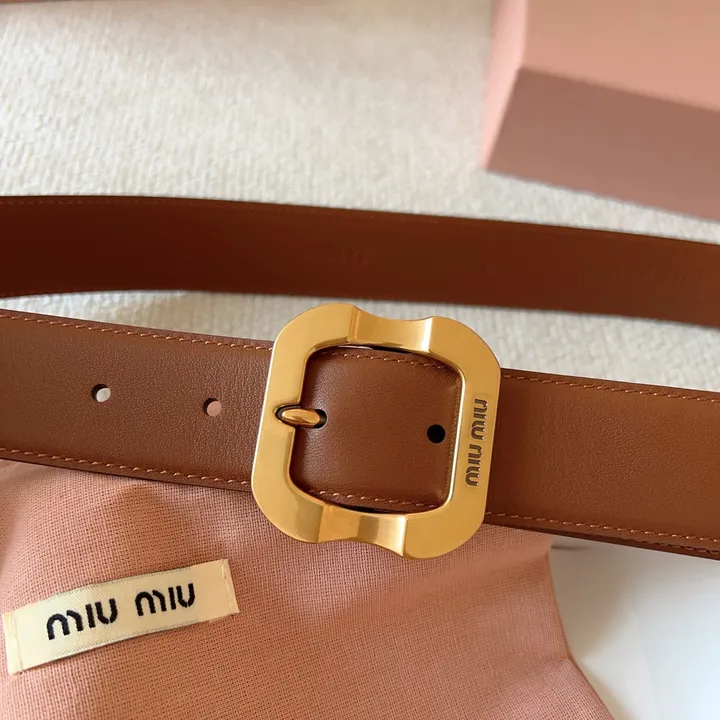 スーパーコピー ミュウミュウ ベルト