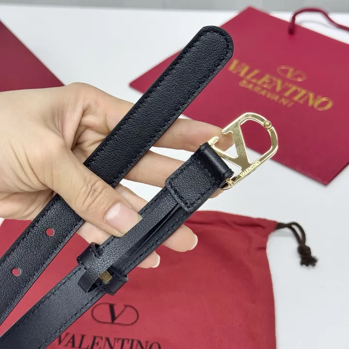 スーパーコピー ヴァレンティノ ベルト