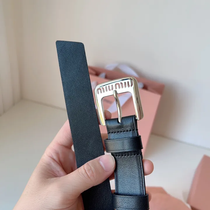 スーパーコピー ミュウミュウ ベルト