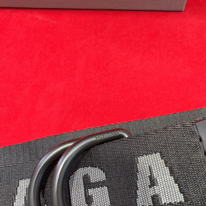 スーパーコピー バレンシアガ ベルト