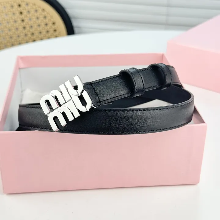 スーパーコピー ミュウミュウ ベルト