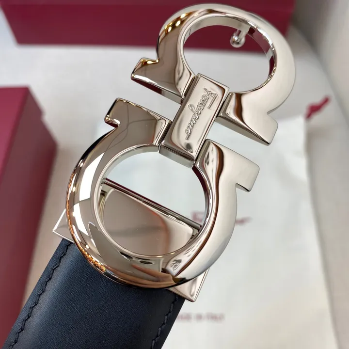 スーパーコピー フェラガモ ベルト