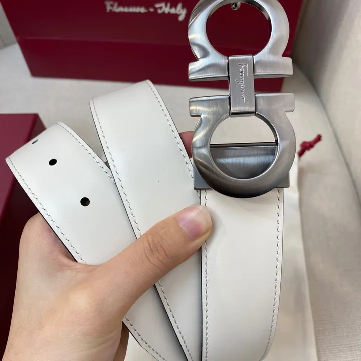 スーパーコピー フェラガモ ベルト