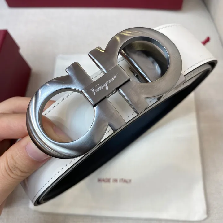 スーパーコピー フェラガモ ベルト