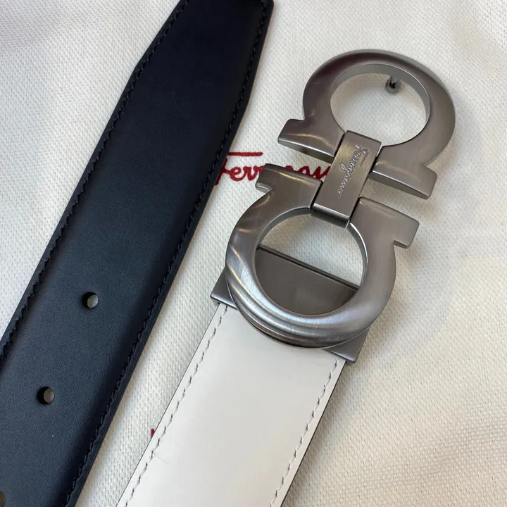 スーパーコピー フェラガモ ベルト