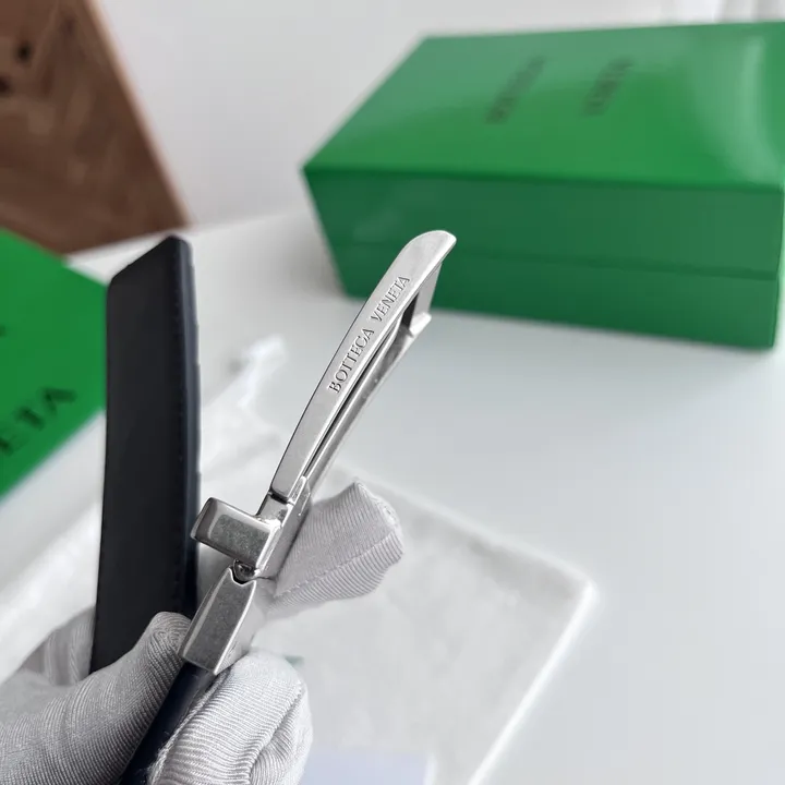 スーパーコピー ボッテガ ヴェネタ ベルト