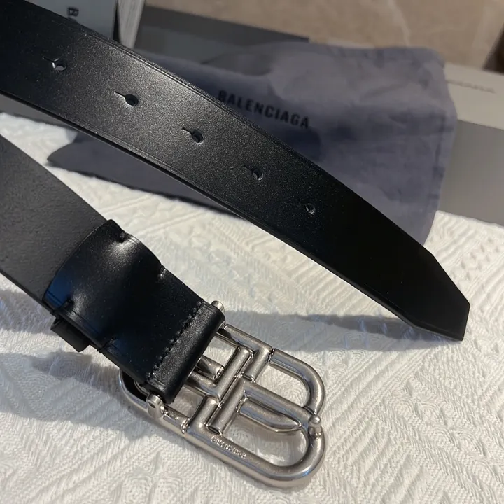スーパーコピー バレンシアガ ベルト