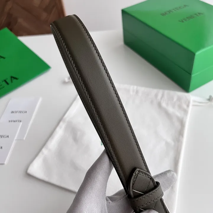 スーパーコピー ボッテガ ヴェネタ ベルト