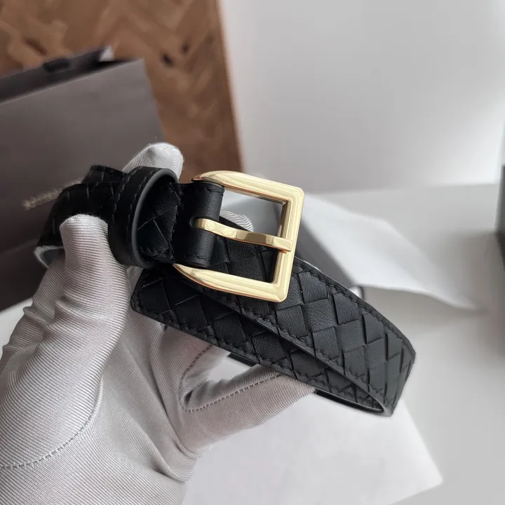 スーパーコピー ボッテガ ヴェネタ ベルト