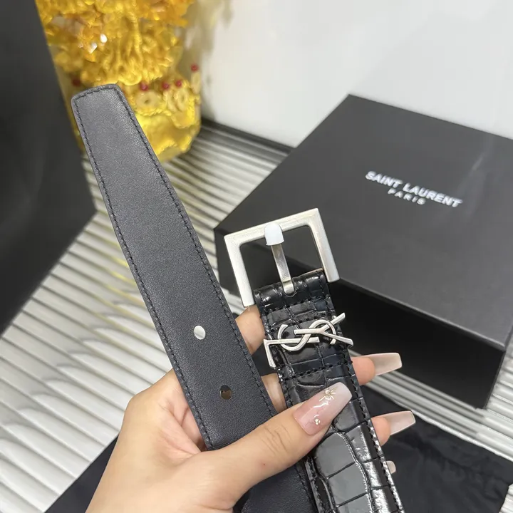 スーパーコピー イブサンローラン ベルト