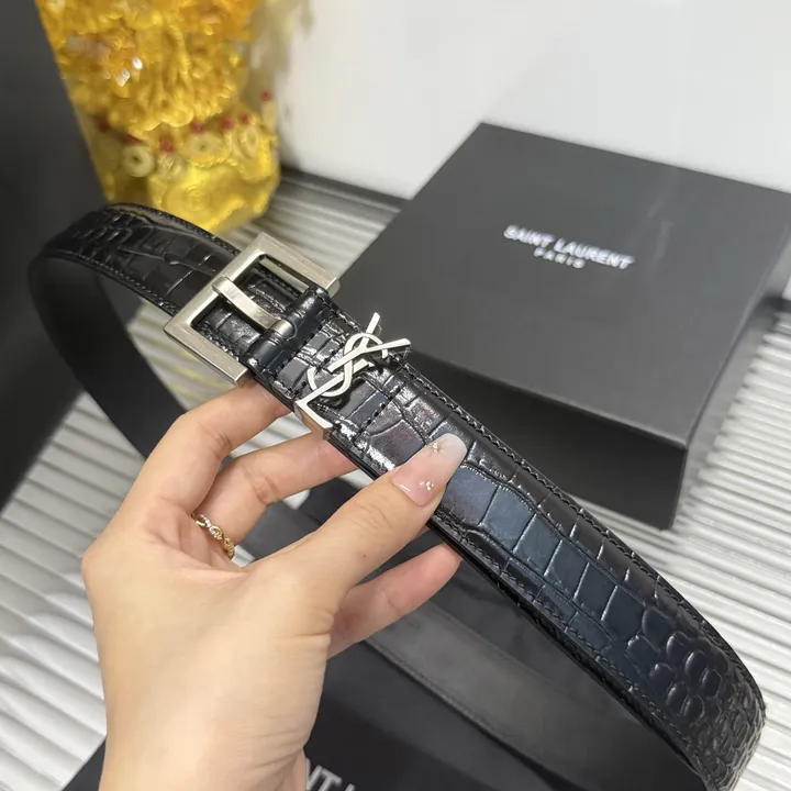 スーパーコピー イブサンローラン ベルト