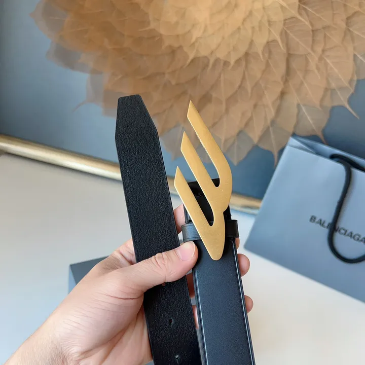 スーパーコピー バレンシアガ ベルト