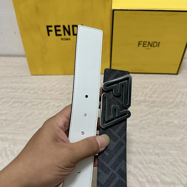 スーパーコピー フェンディ ベルト