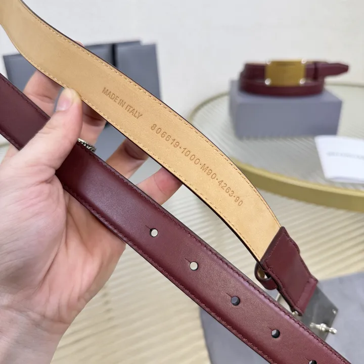 スーパーコピー バレンシアガ ベルト