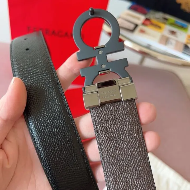 スーパーコピー フェラガモ ベルト