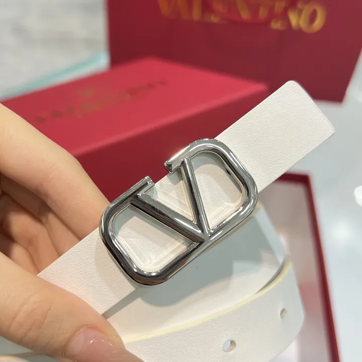 スーパーコピー ヴァレンティノ ベルト