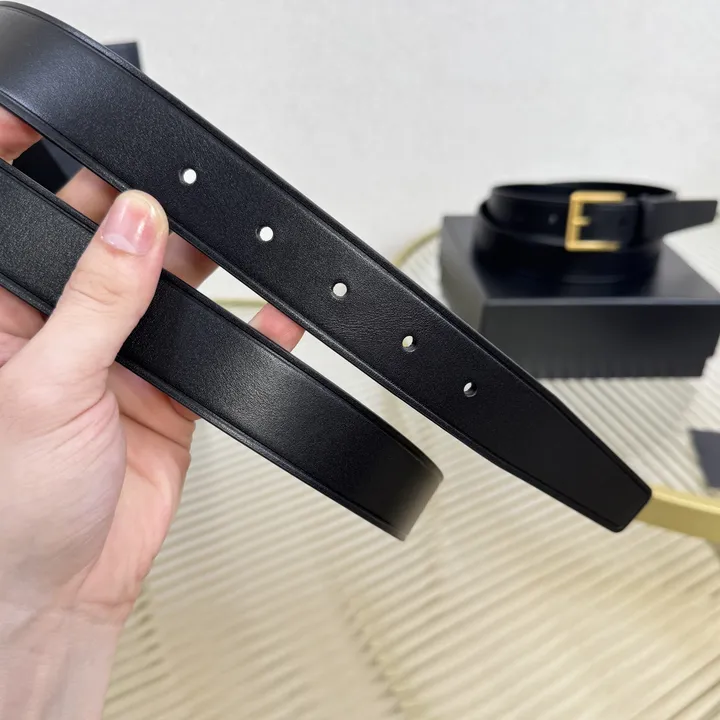 スーパーコピー イブサンローラン ベルト