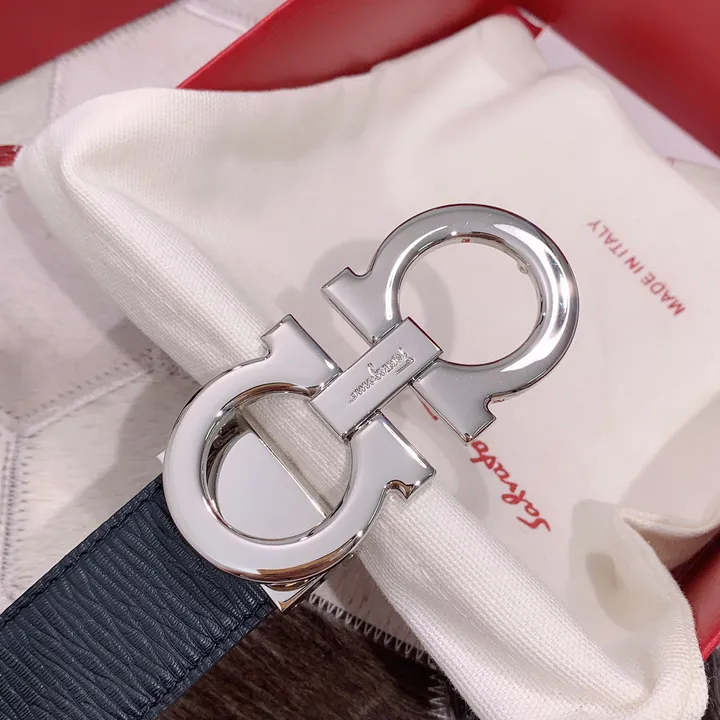 スーパーコピー フェラガモ ベルト